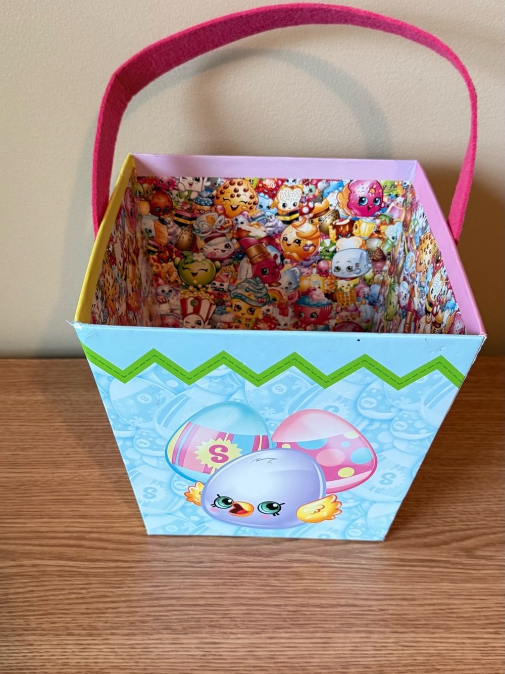 Shopkins Blue & Pink Handle Decorative Small Pet Basket